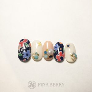 ネイルサロンピンクベリーネイルサンプルviola08 | 松山市ネイルサロンピンクベリー