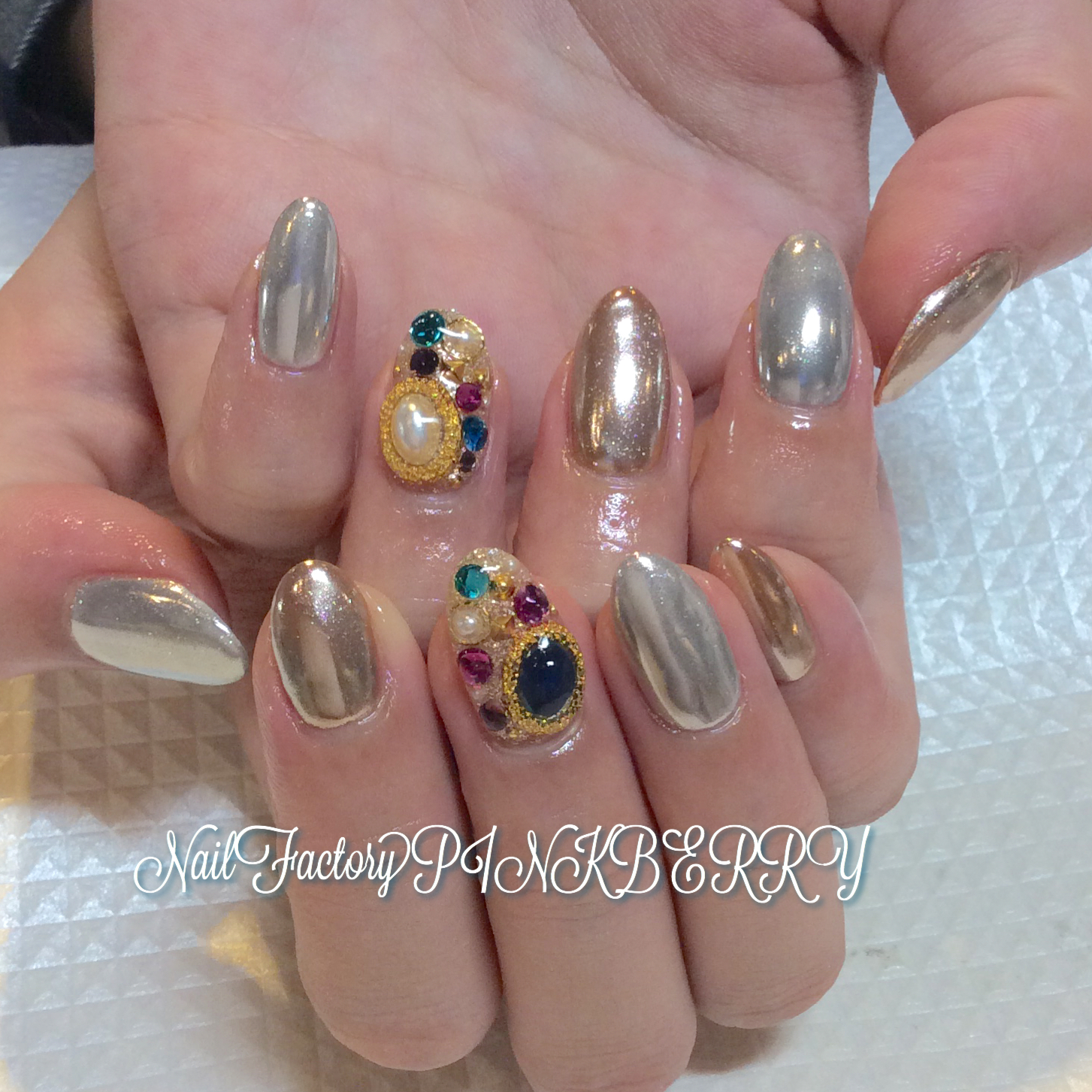 ミラーネイル｜松山市ネイルサロンピンクベリー