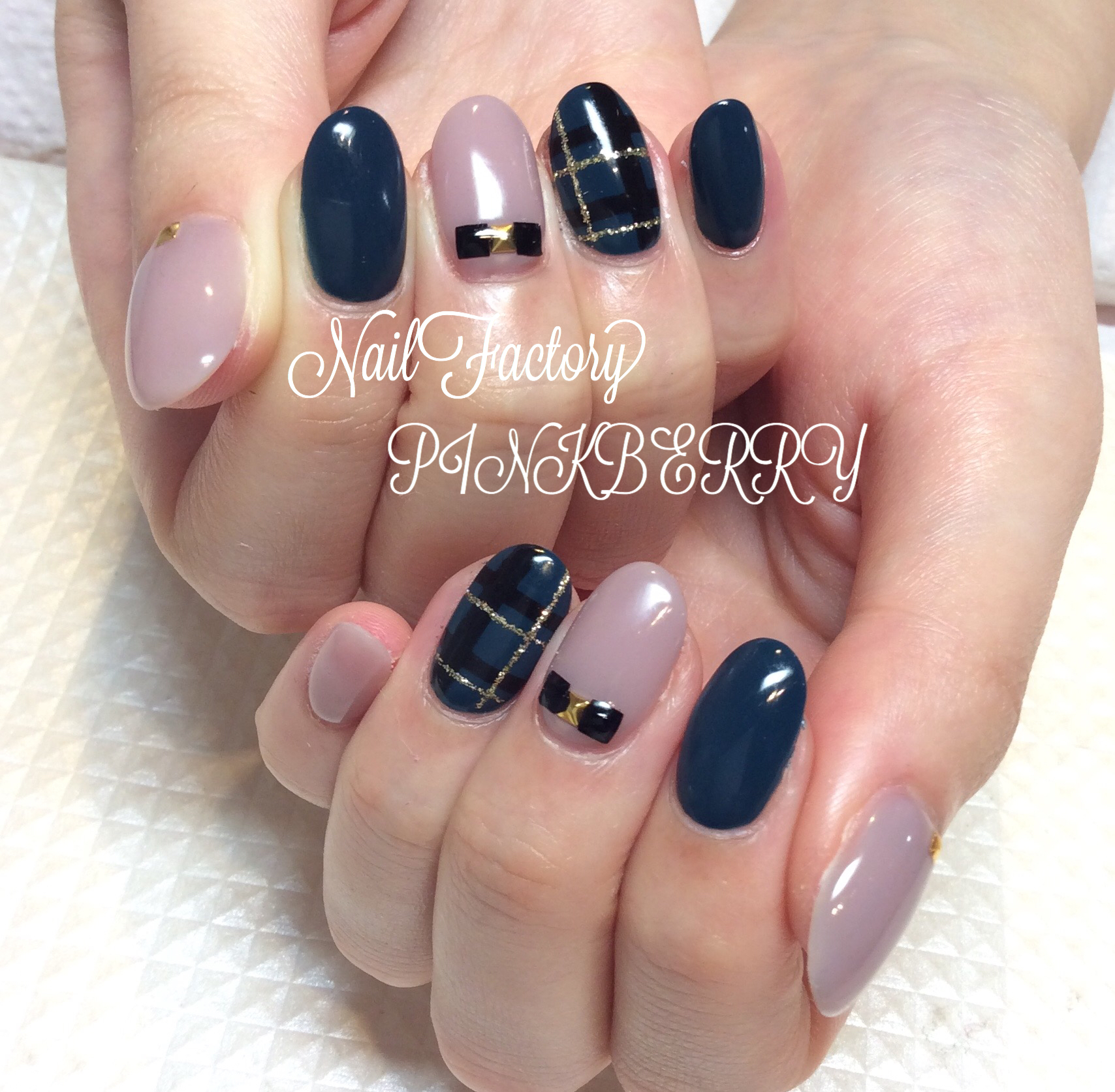 シンプルネイル｜松山市ネイルサロンピンクベリー