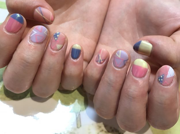ショートネイル｜松山市ネイルサロンピンクベリー