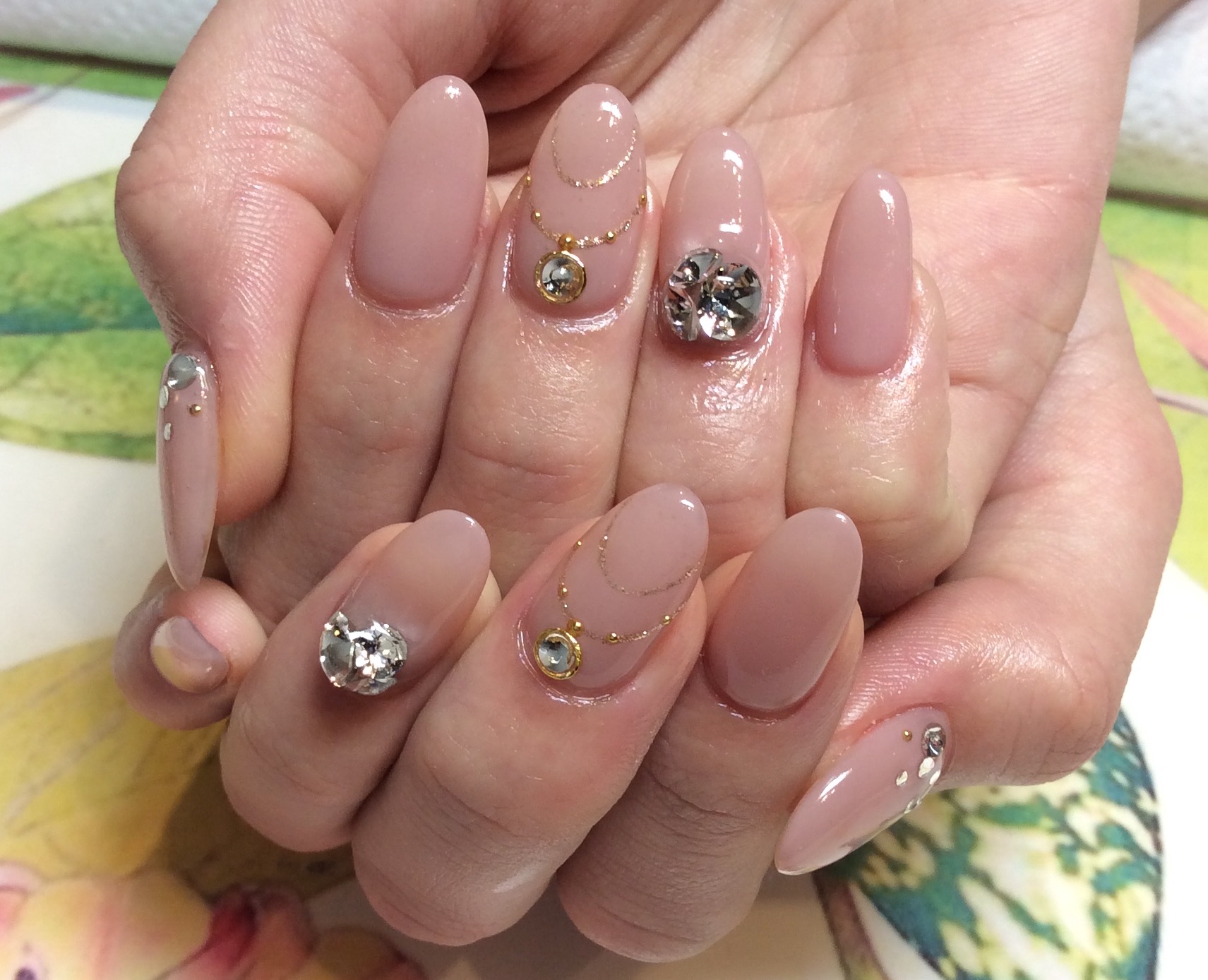 シンプルネイル｜松山市ネイルサロンピンクベリー