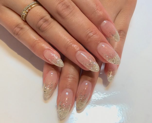 ラメネイル｜松山市ネイルサロンピンクベリー