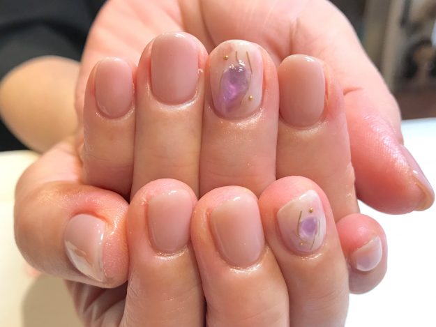 シンプルネイル｜松山市ネイルサロンピンクベリー