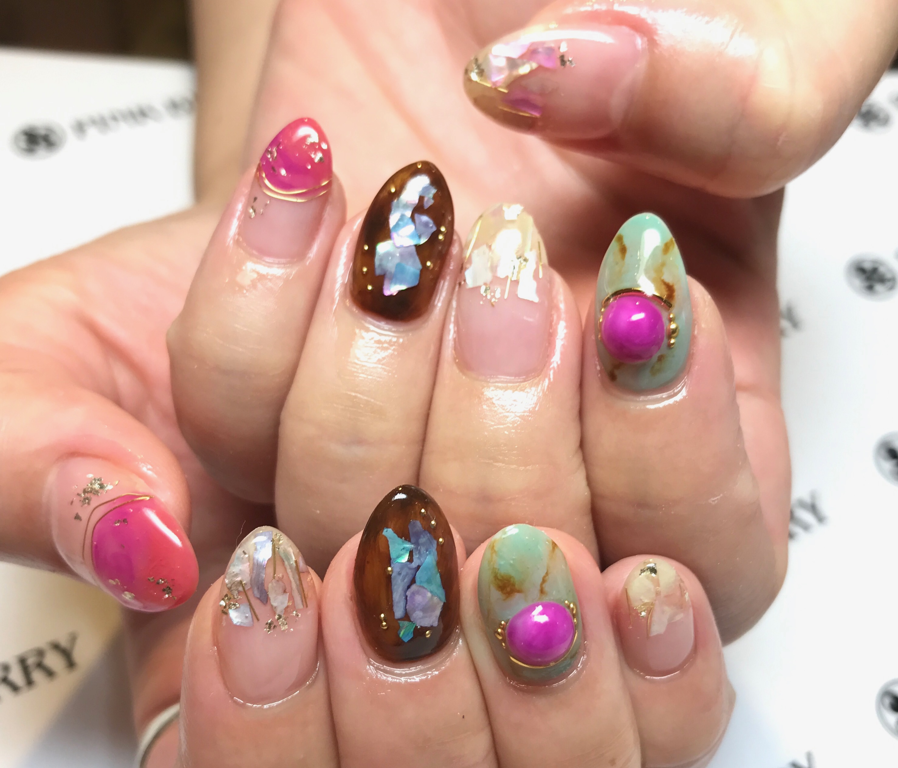 アートネイル｜松山市ネイルサロンピンクベリー