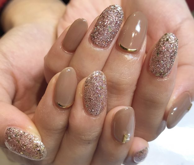 シンプルネイル｜松山市ネイルサロンピンクベリー