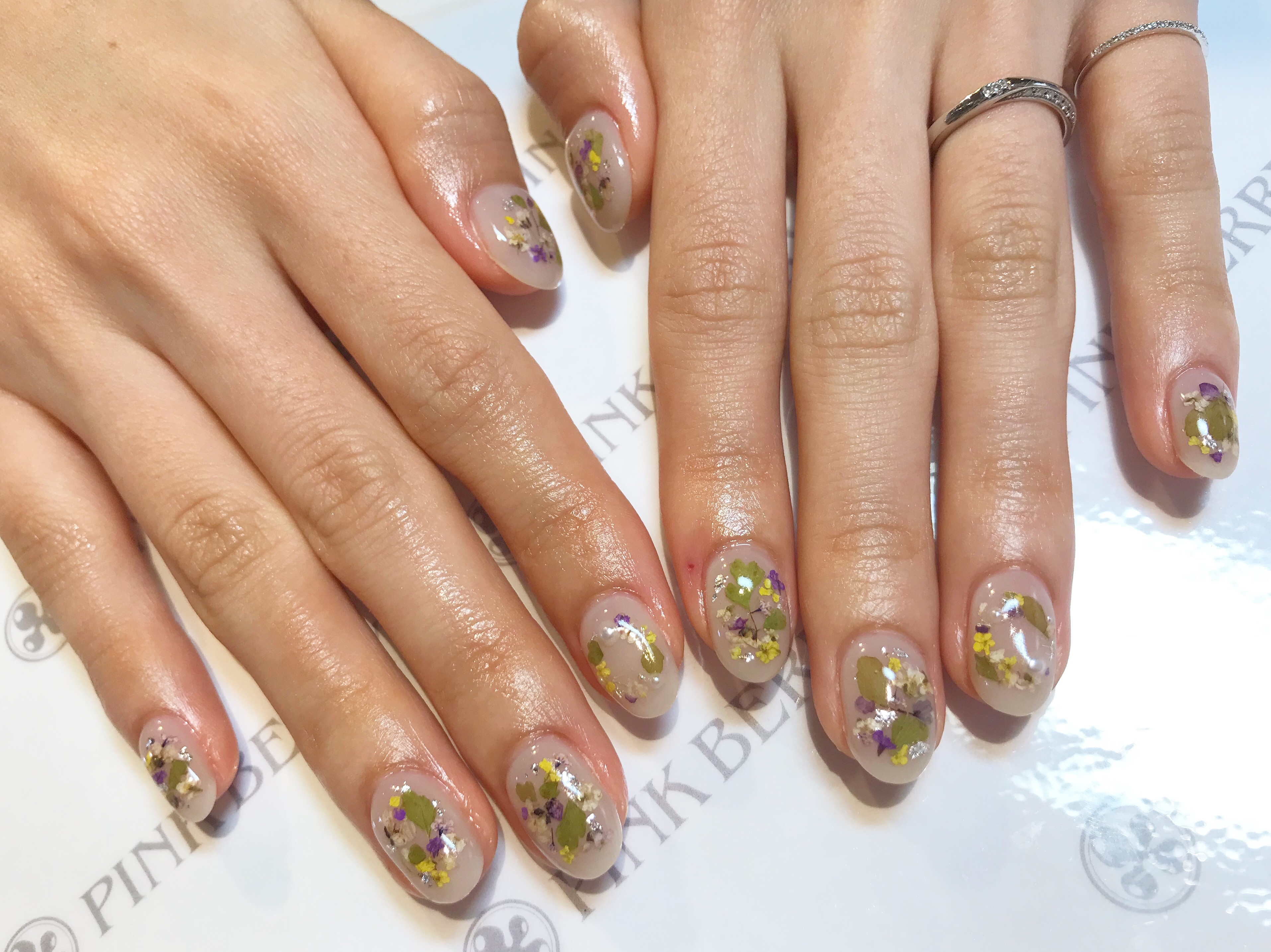 ドライフラワーネイル｜松山市ネイルサロンピンクベリー